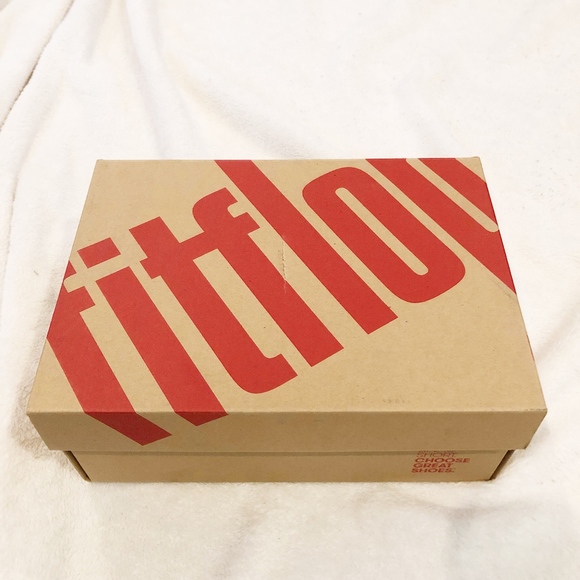 Black and Metallic Silver Flip Flops - Picture 3 of 5